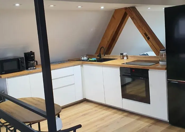 3 Osobowy U Makosi *